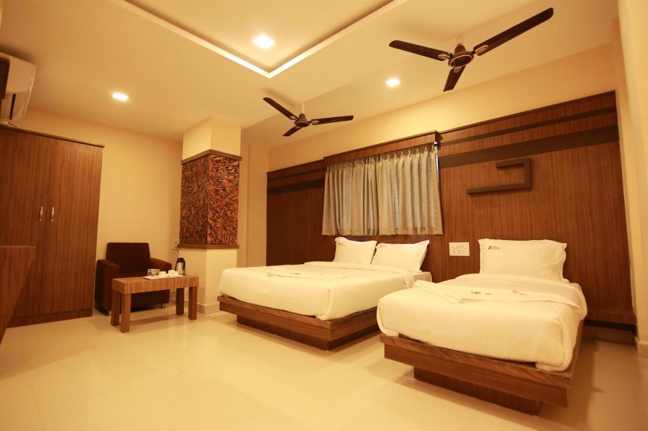 Hotel Apple Suites Bangalore Exterior foto